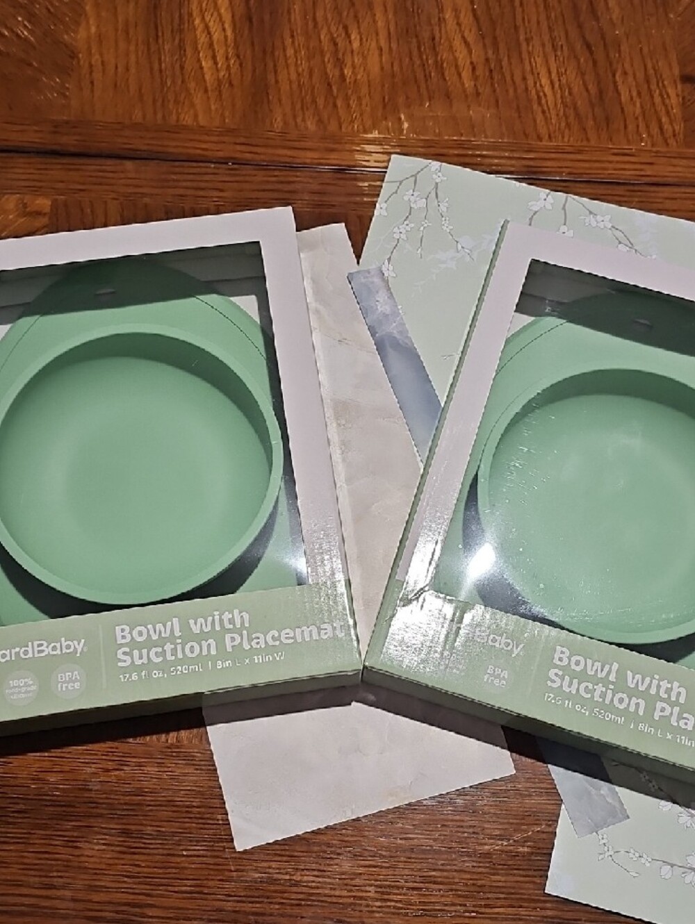 2 Green Bowls with Suction Placemat